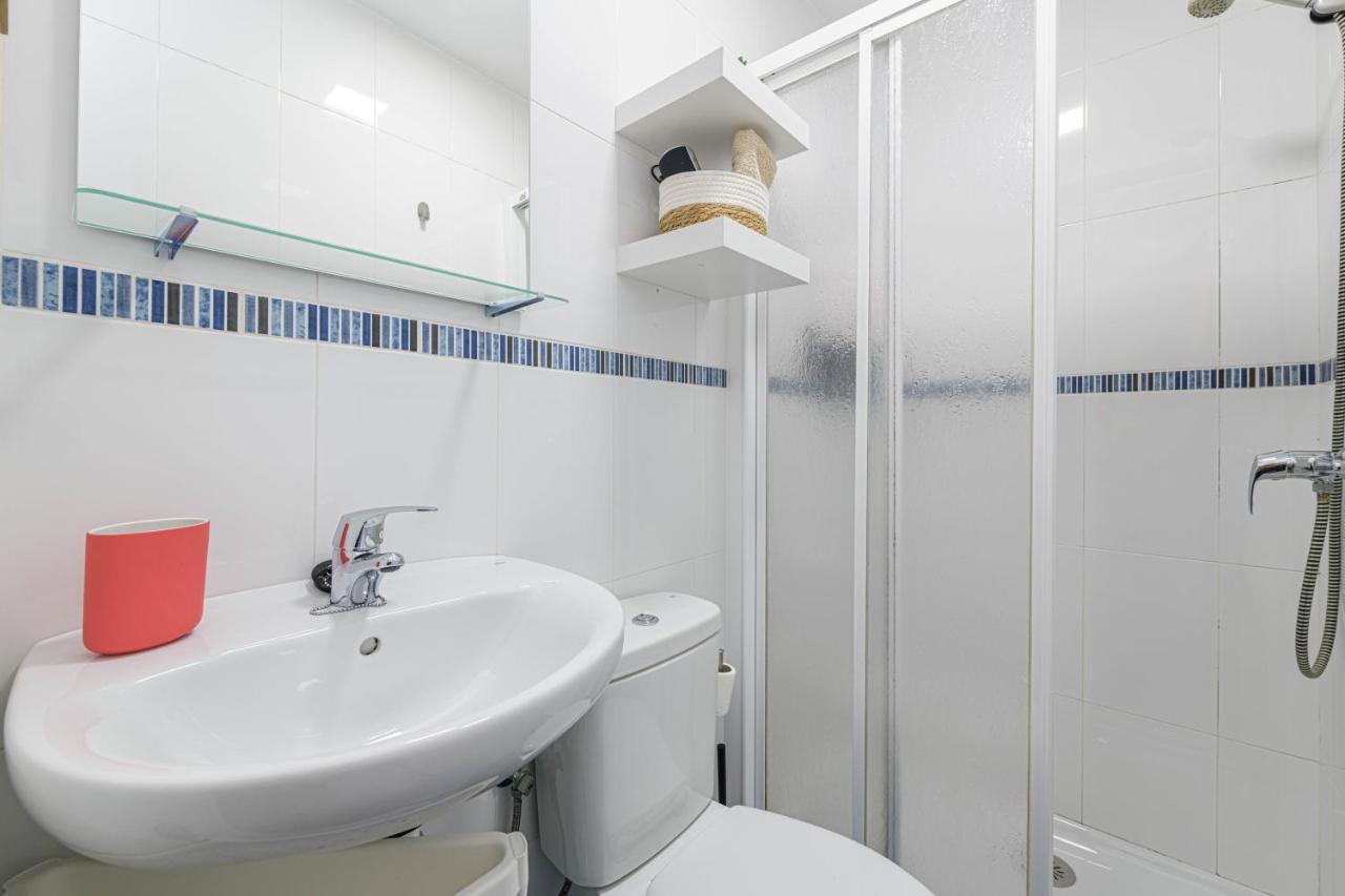 Wintowinrentals Coqueto Apartamento En El Centro De Малага Экстерьер фото